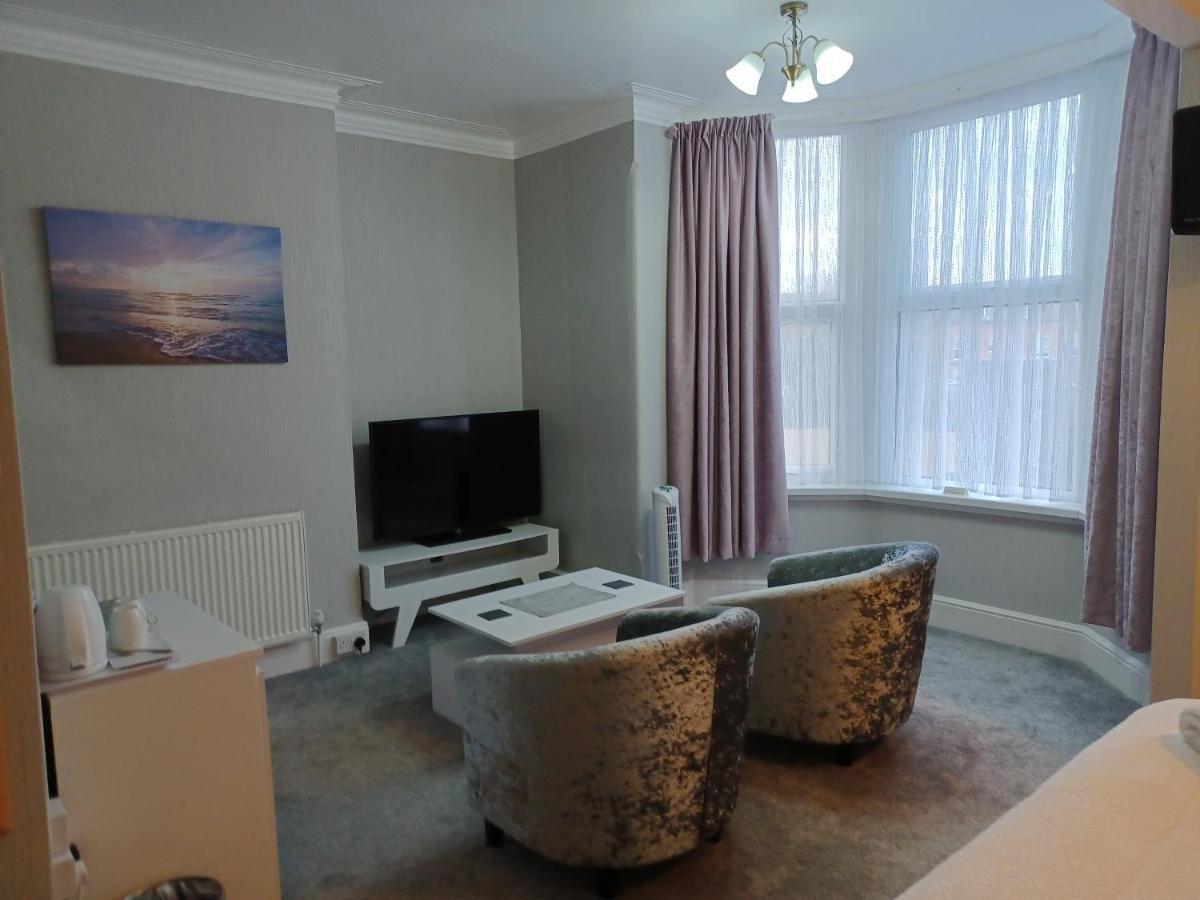 Bed and Breakfast Palm Court Weymouth Esterno foto